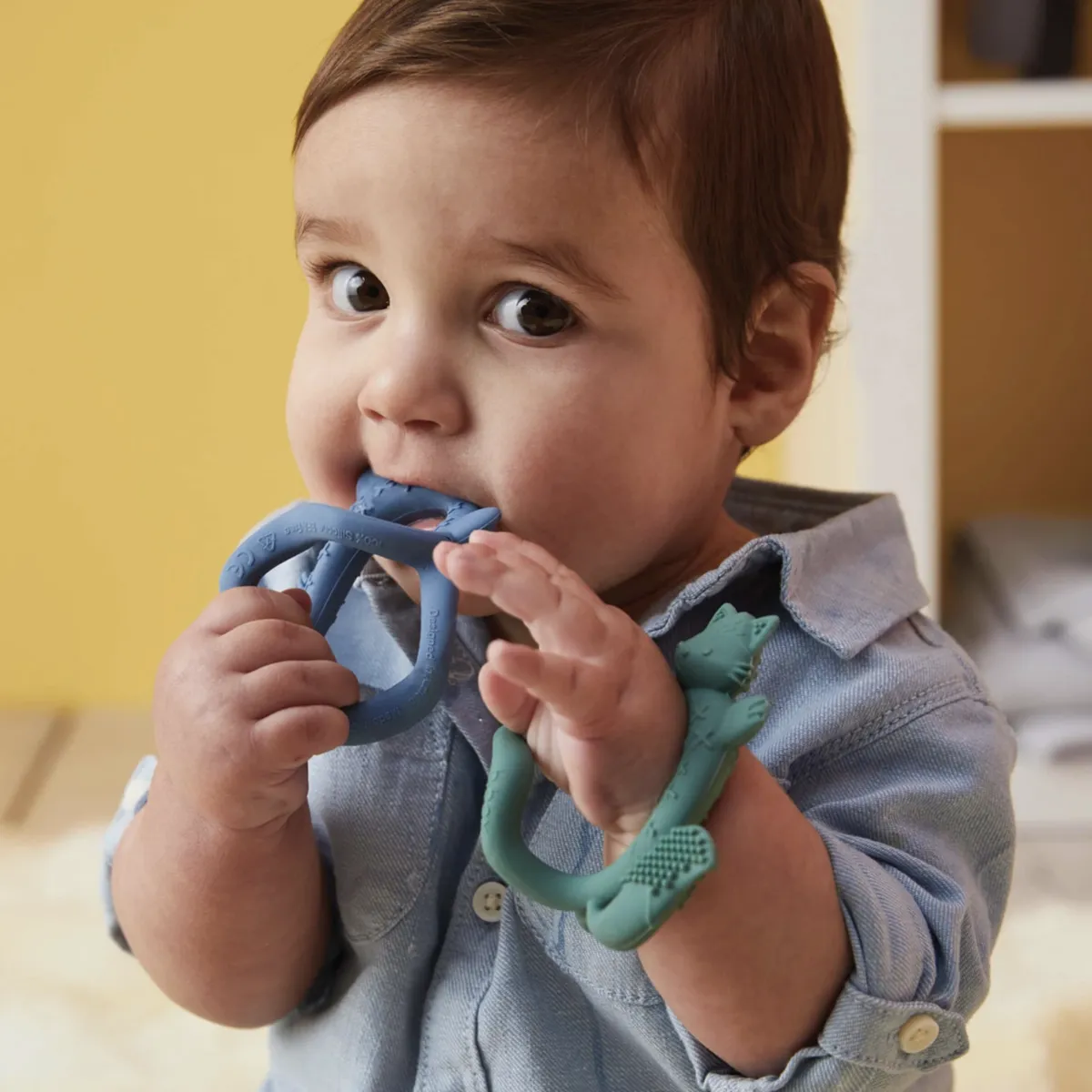 b.box Wrist Teether