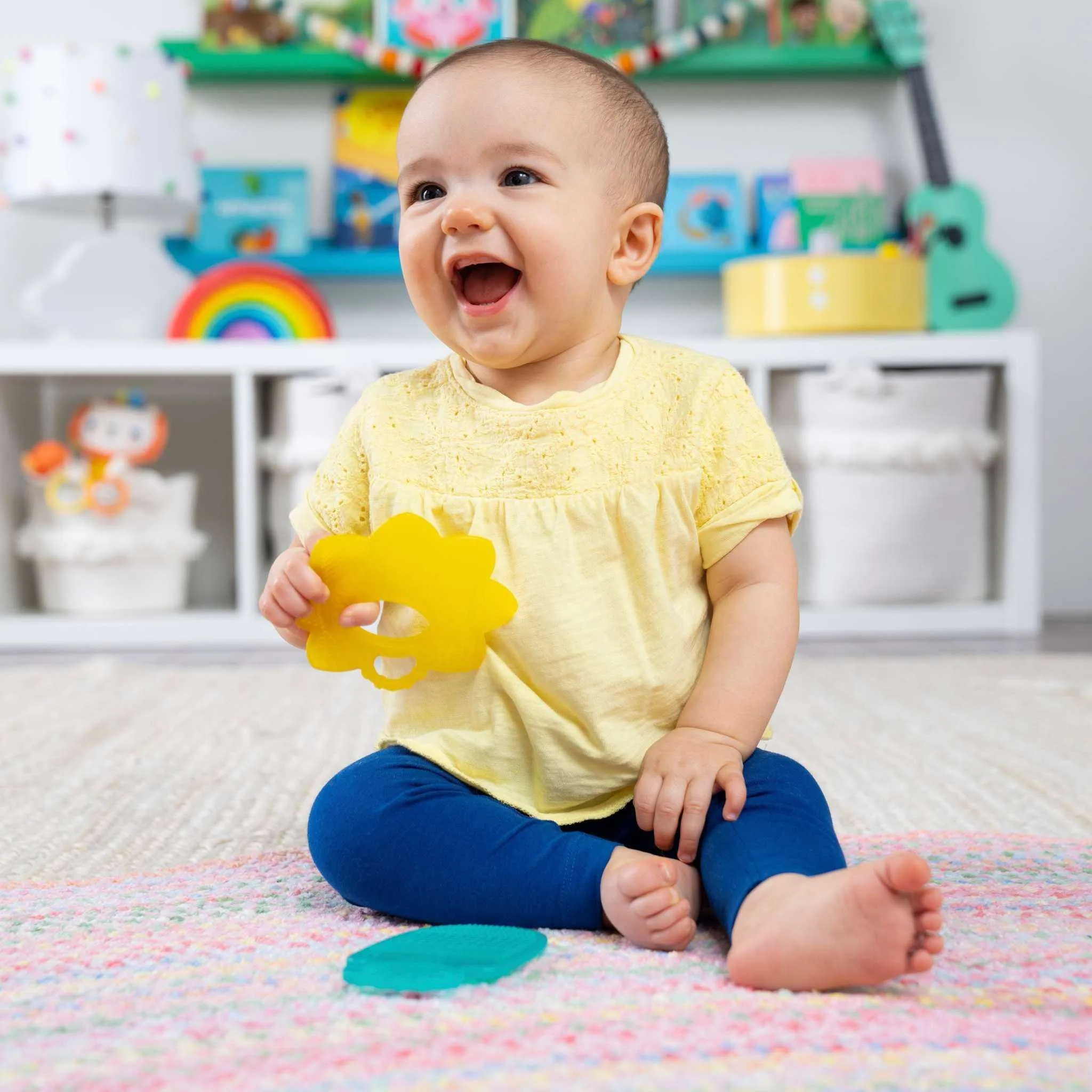 Bright Starts Teeth Relief™ 8-Piece Gift Set