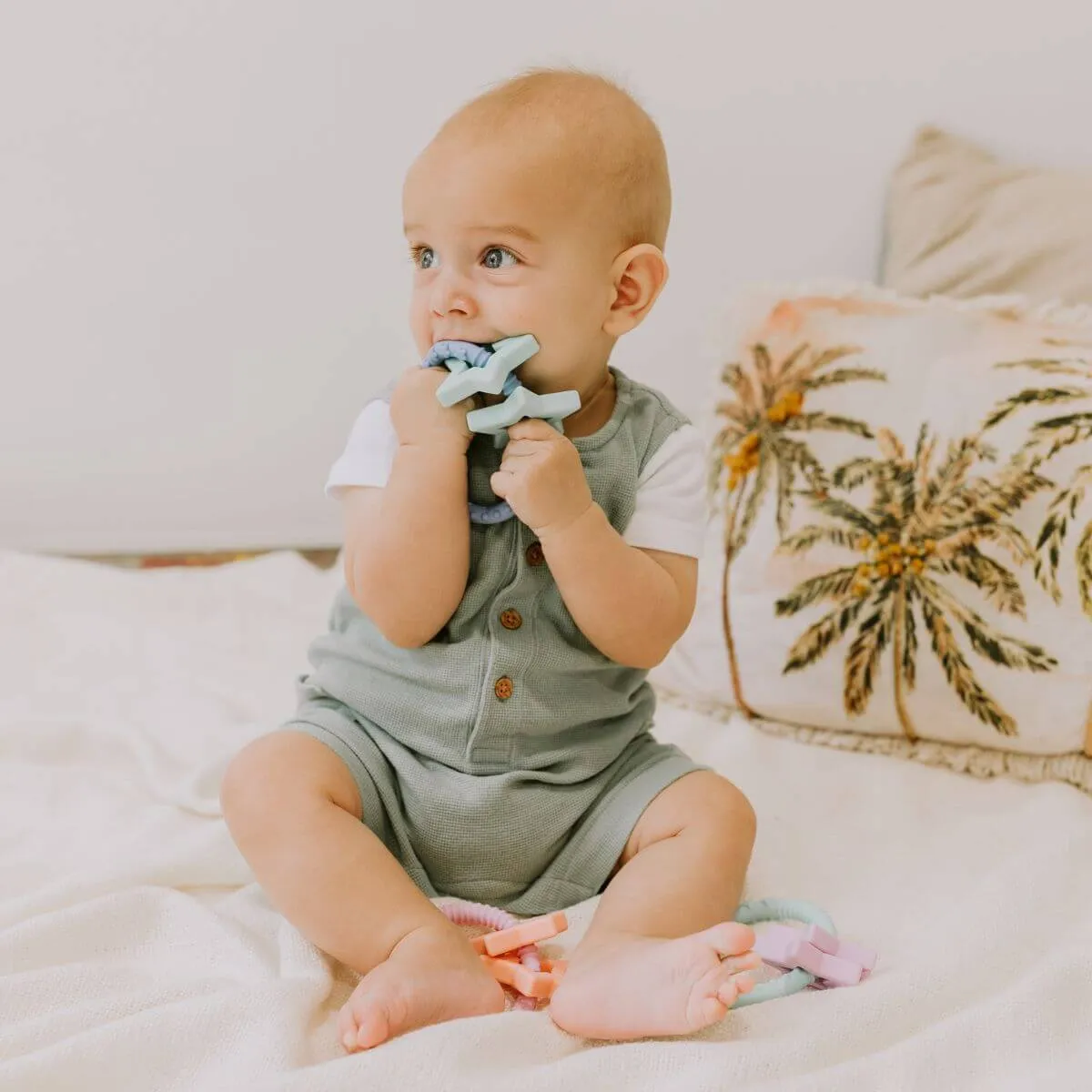 Jellystone Star Teether