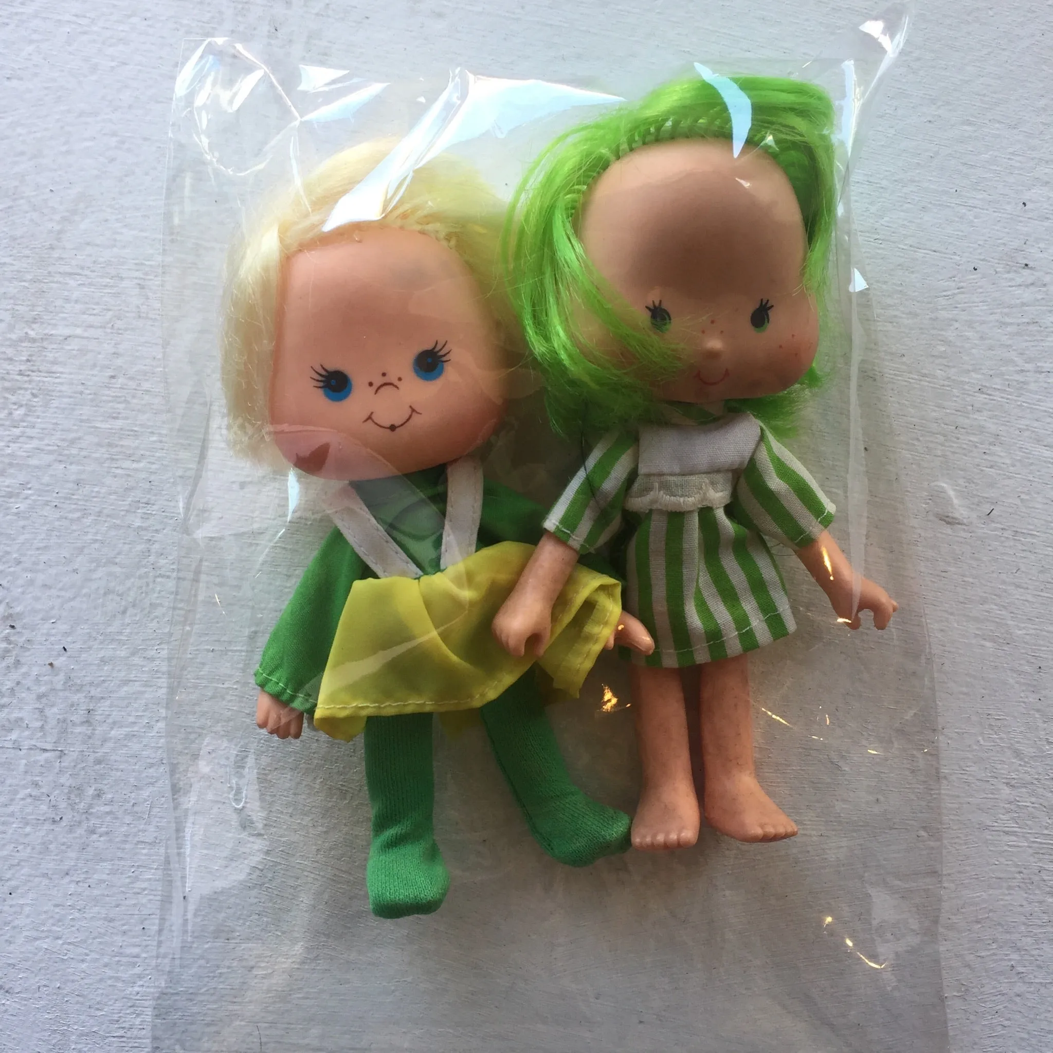 Vintage 80s | Strawberry Shortcake Dolls